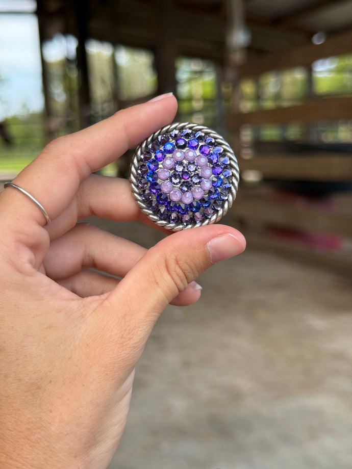 Heliotrope & Crystal Lilac Rope Round Concho 1 1/2”