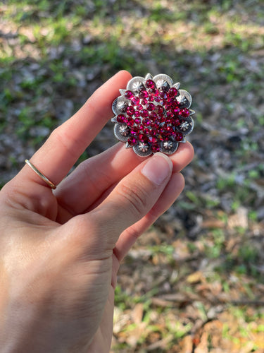 Ruby Concho (Dark Pink) 1 1/2”