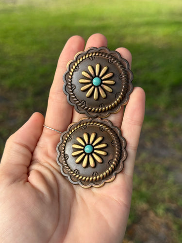 Copper Flower 1 3/4” Conchos (Pair)