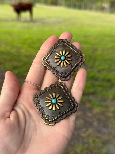 Copper Flower Square Conchos 1 1/2” (Pair)