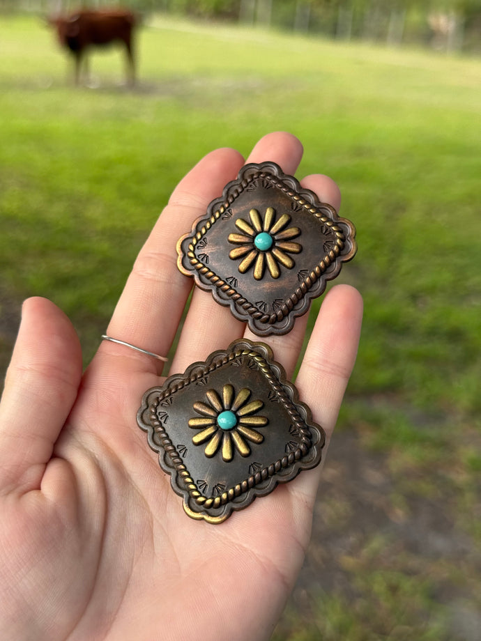 Copper Flower Square Conchos 1 1/2” (Pair)
