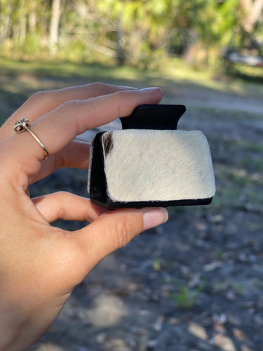 Small Cowhide Clip #2