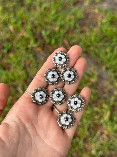 White & Black Hematite Concho 3/4”